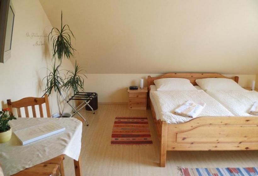 Bed and Breakfast Pension Erpetal