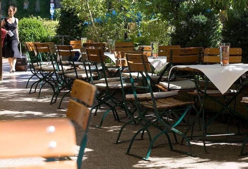 בית מלון כפרי Alter Wirt Gmbh In Grünwald