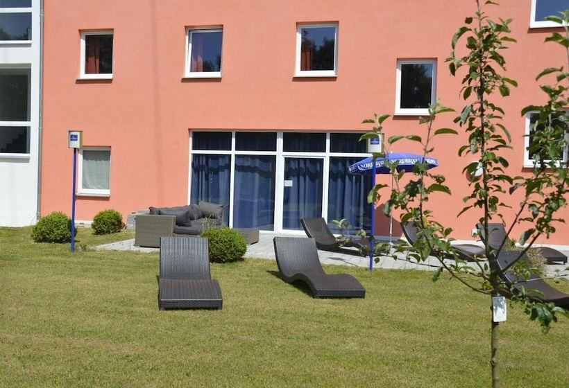 Отель Am Interpark