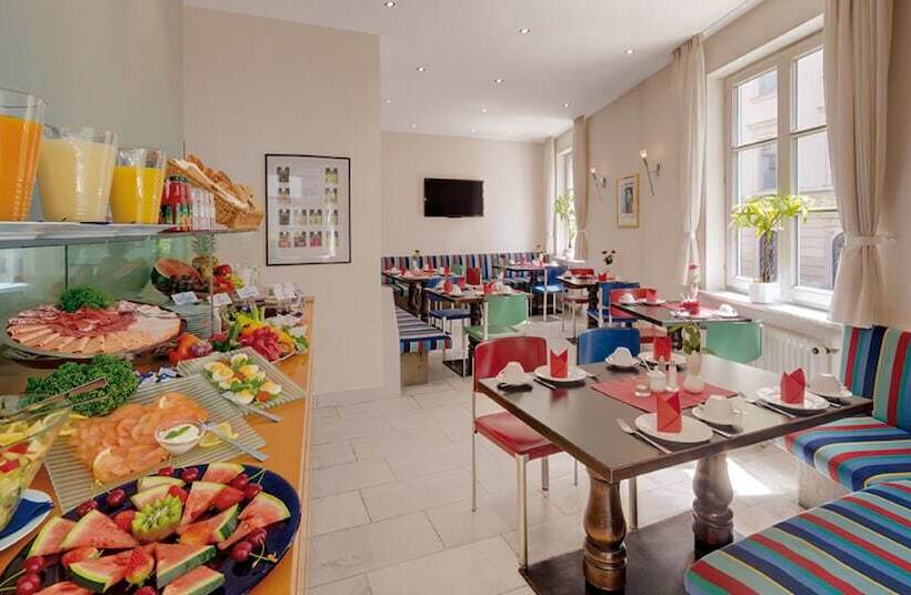 Отель Am Rathaus