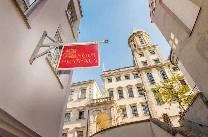 Отель Am Rathaus