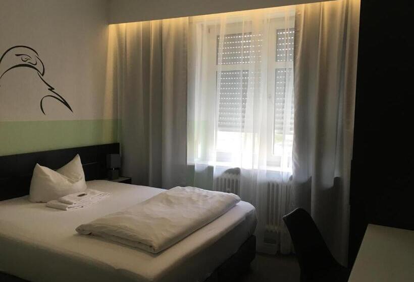 فندق Augsburg Goldener Falke