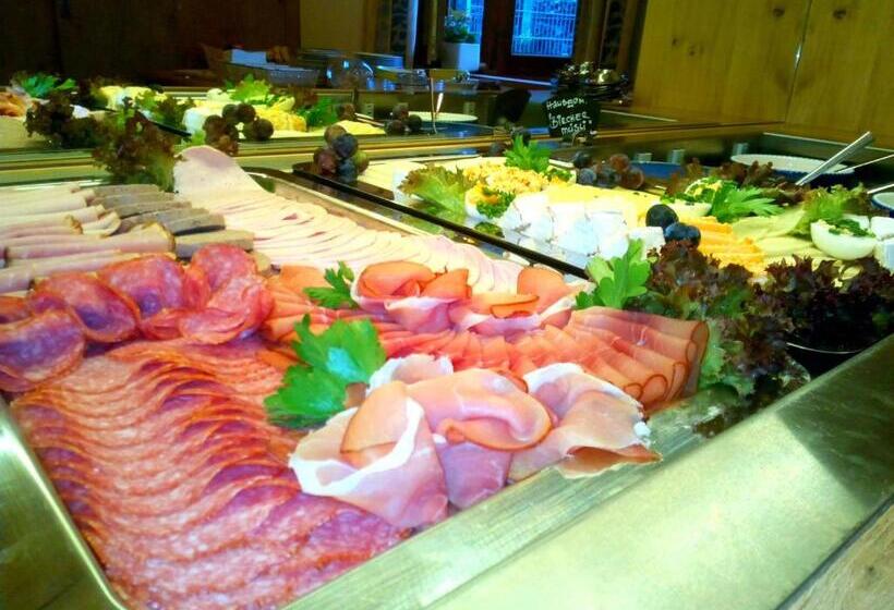 Отель Berggasthof Sonne Allgäu