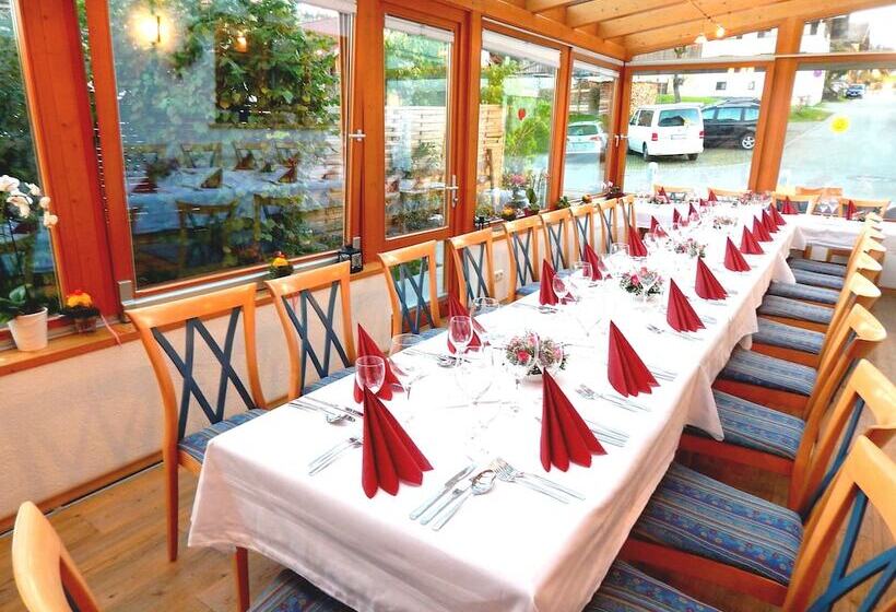 Отель Berggasthof Sonne Allgäu