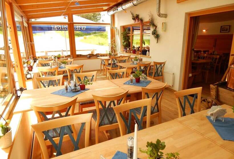 Отель Berggasthof Sonne Allgäu