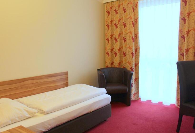 בית מלון כפרי Come In