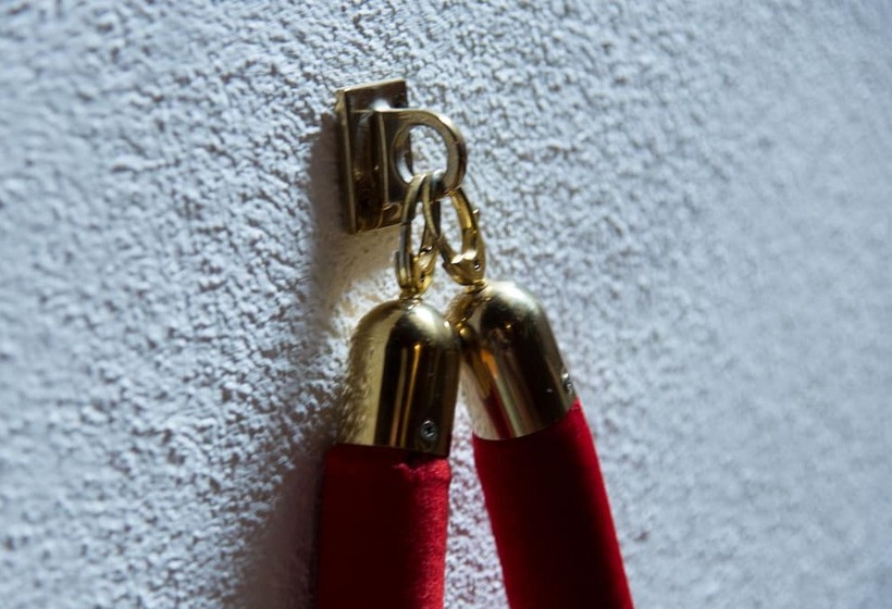 Отель Deutsches Haus