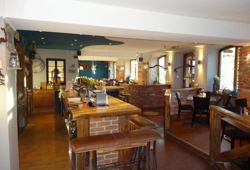 酒店 Deutsches Haus Anno 1898