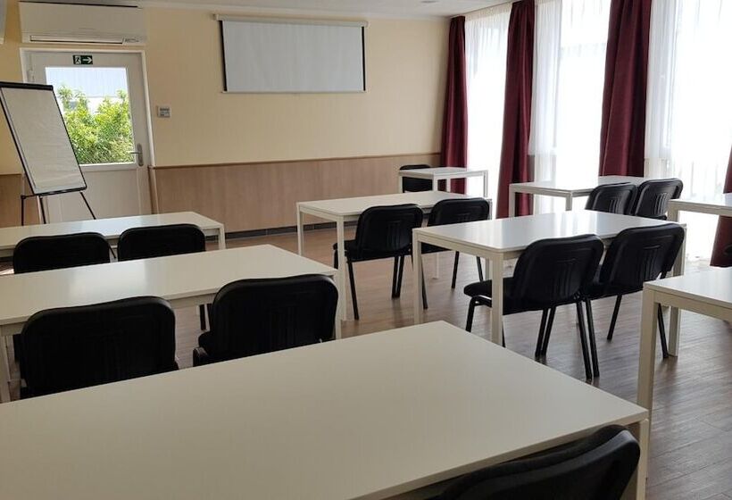 Dream Inn Hotel Regensburg Ost