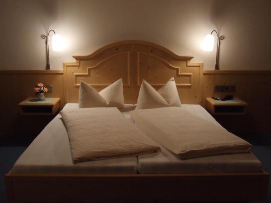 ホテル Drei Lilien