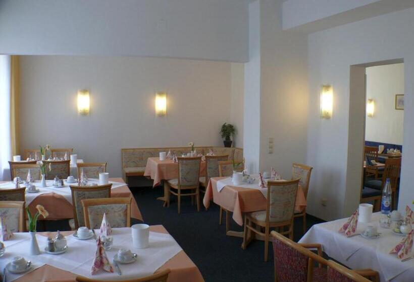 Отель Garni   Haus Gemmer