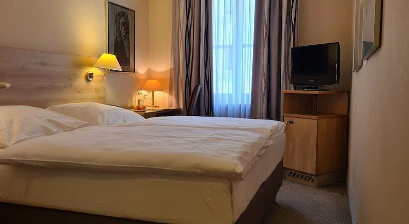 酒店 Garni  Am Ellinger Tor