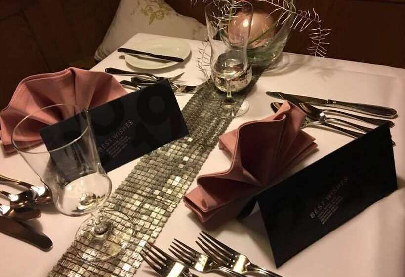 Отель Gasthaus Zur Krone