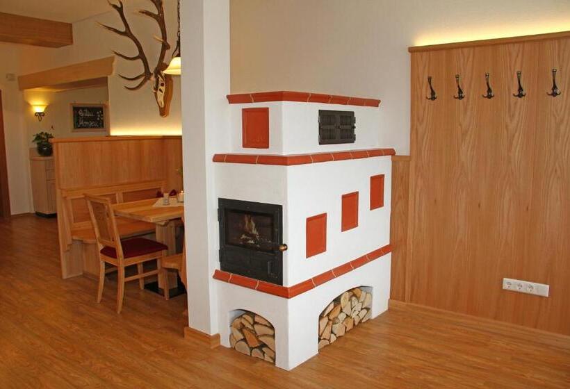 ホテル Gasthof Kramerwirt