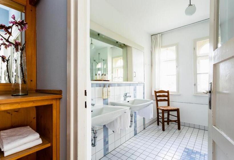 ホテル Gut Sonnenhausen