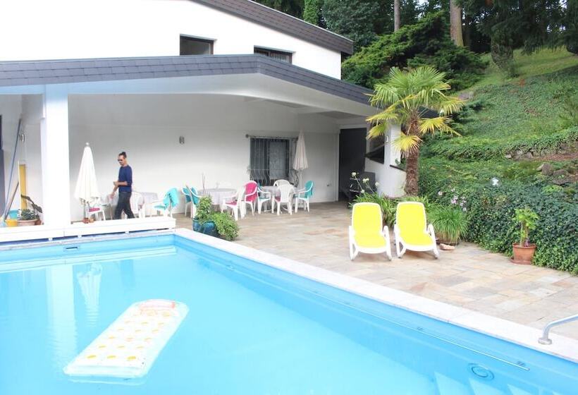 ホテル Haus Am Wald