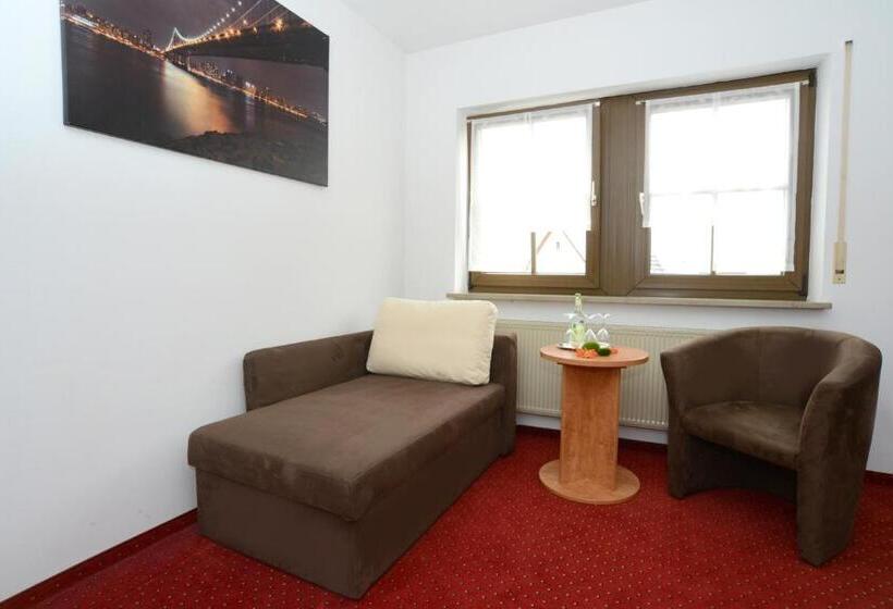 Отель Jägerhof