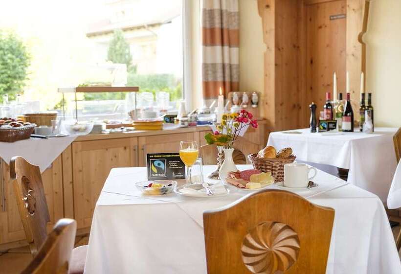 فندق Kaisers Das Kleine Stadt