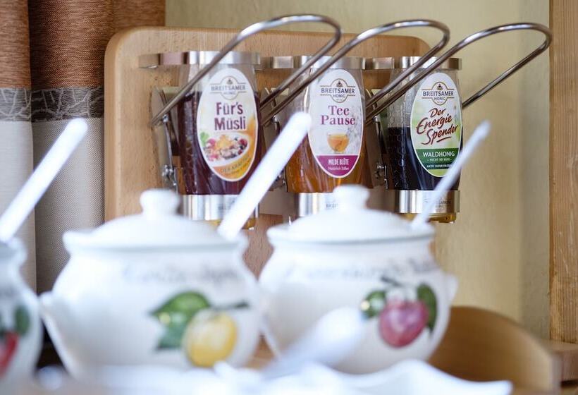 فندق Kaisers Das Kleine Stadt