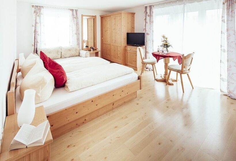 فندق Kaisers Das Kleine Stadt