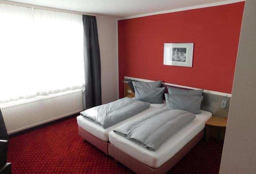 호텔 Konradp Holzkirchen