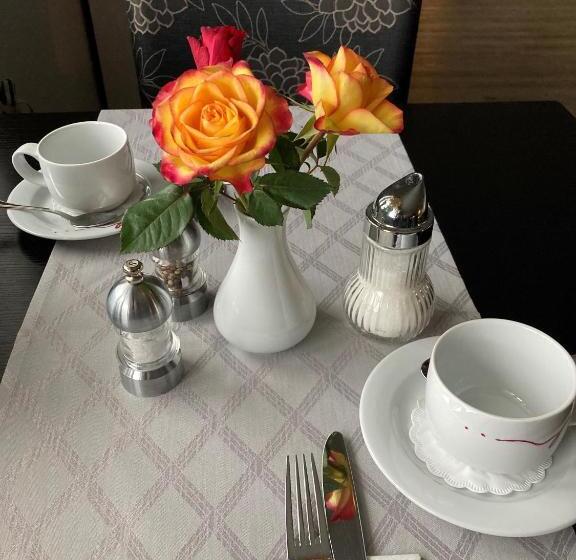 호텔 Konradp Holzkirchen