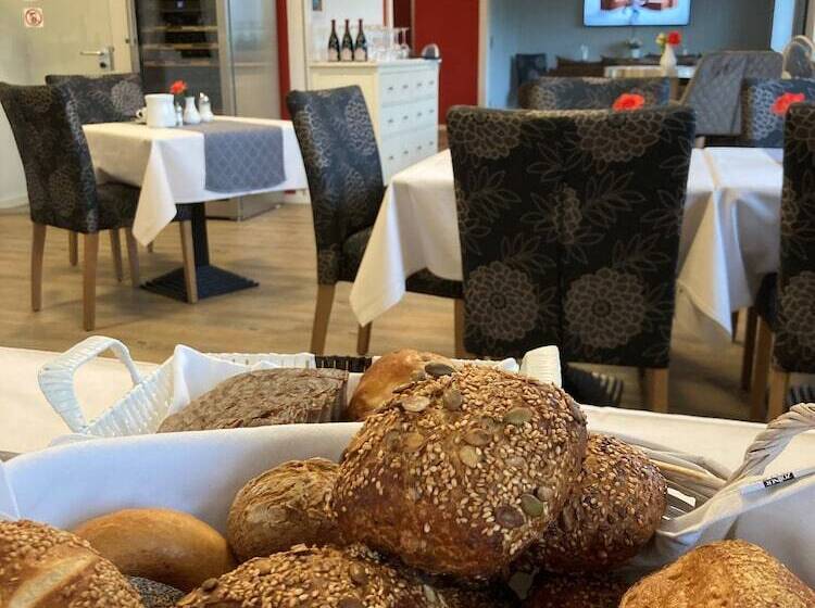 호텔 Konradp Holzkirchen