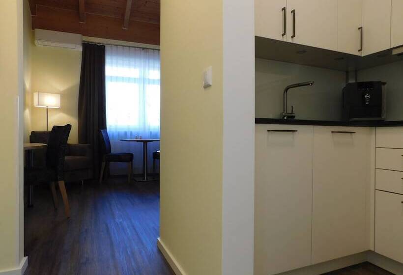 호텔 Konradp Holzkirchen