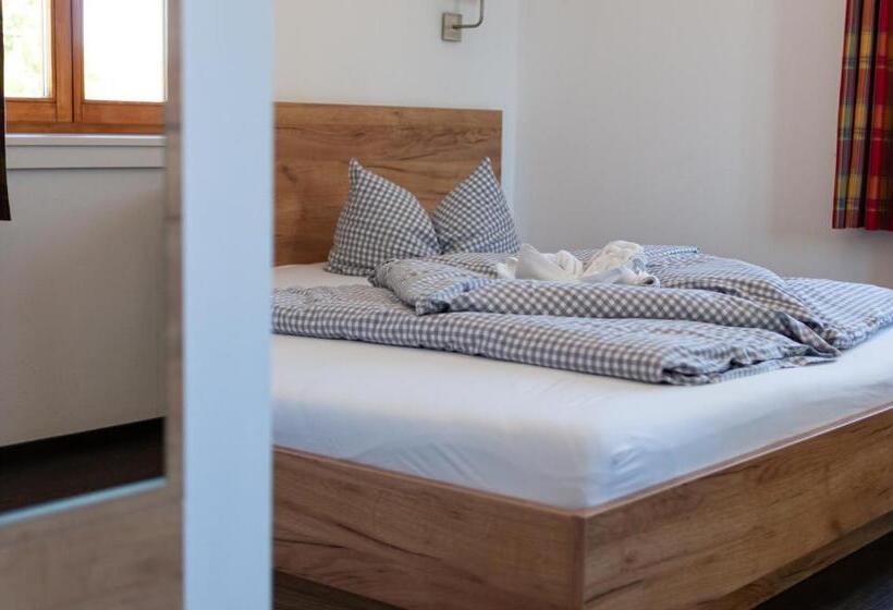 Landhotel & Gasthof Baiernrain