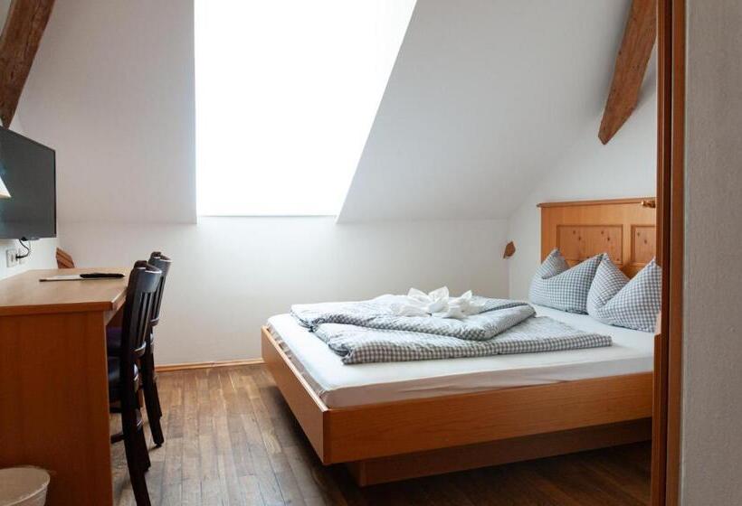 Landhotel & Gasthof Baiernrain