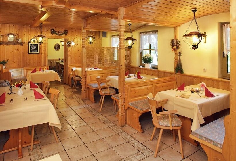 Land Und Aktivhotel Altmühlaue