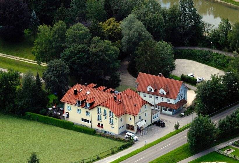 Отель & Restaurant Dornweiler Hof