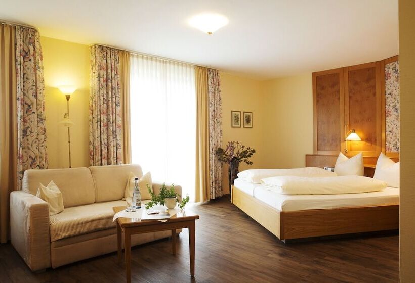 Отель & Restaurant Dornweiler Hof