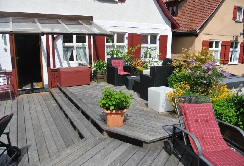 Отель Restaurant Goldenes Lamm