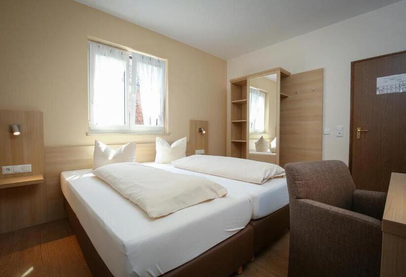 호텔 Restaurant Stern