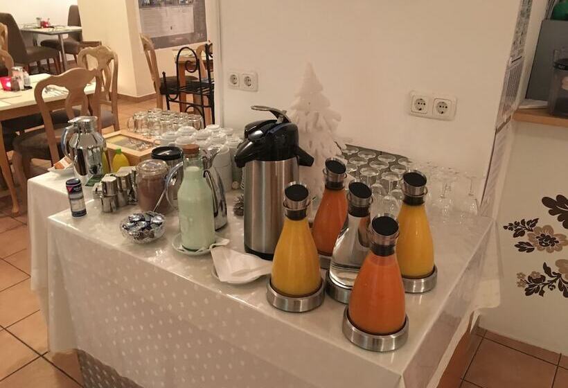 בית מלון כפרי Sandstern