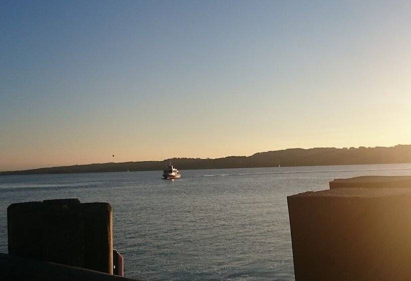 Отель Schloss Berg