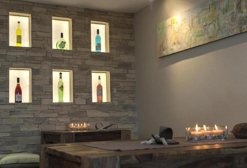 בית מלון כפרי Seminarzentrum Rückersbach