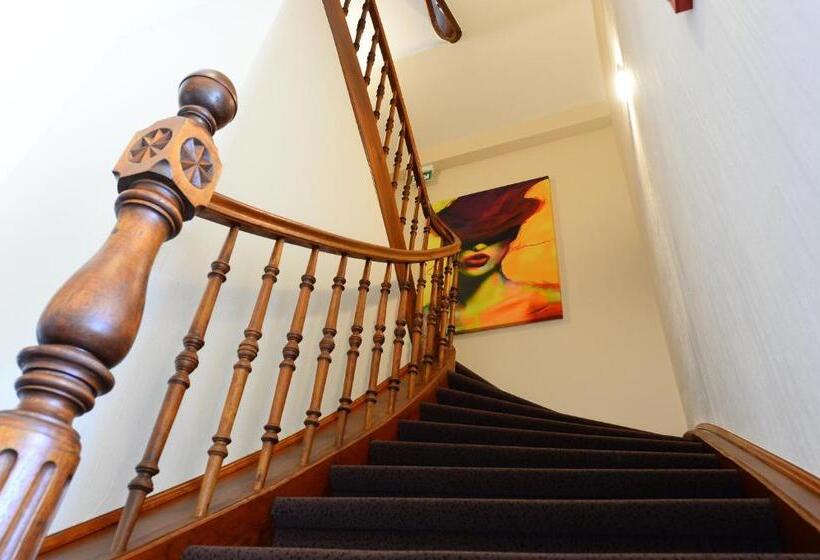 호텔 Straubs Schone Aussicht