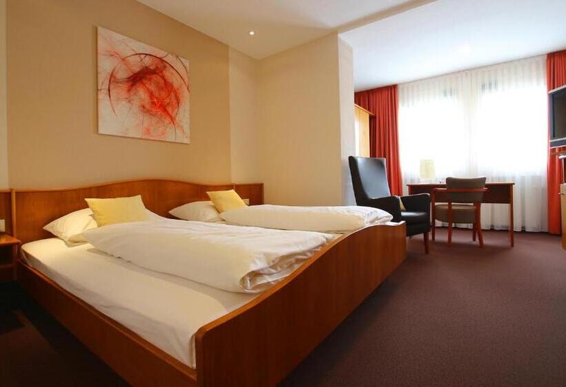 호텔 Straubs Schone Aussicht