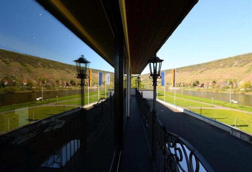 호텔 Straubs Schone Aussicht