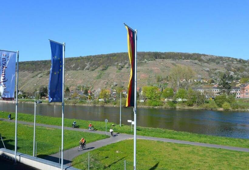 호텔 Straubs Schone Aussicht