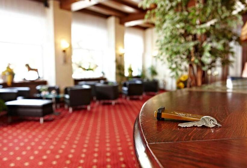 هتل Vier Jahreszeiten