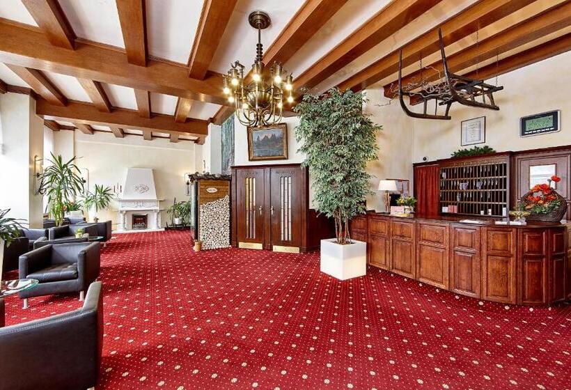 هتل Vier Jahreszeiten