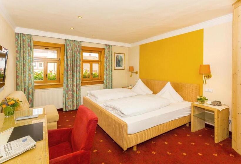 Отель Weinhaus Stern