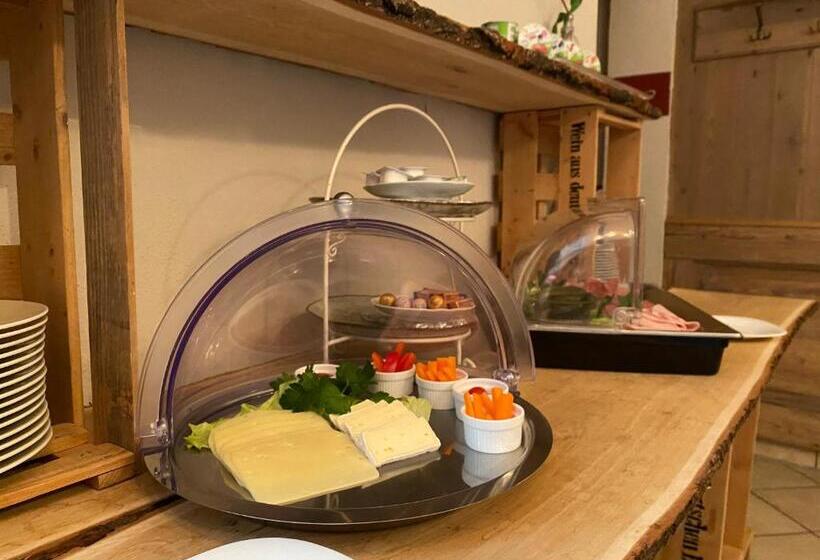 호텔 Weinstube Am Markt