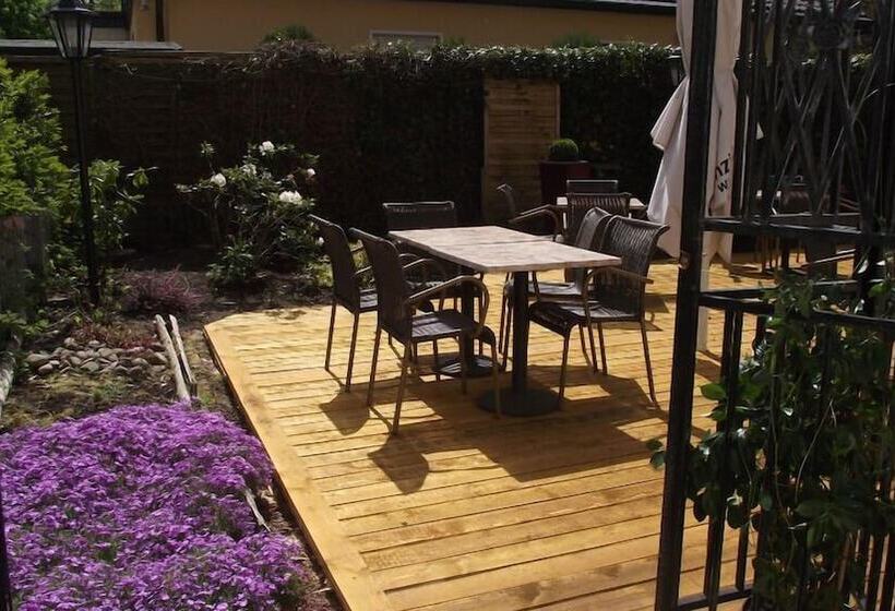 בית מלון כפרי Restaurant Zum Holländer Hof