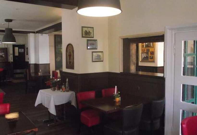 호텔 Restaurant Zum Holländer Hof