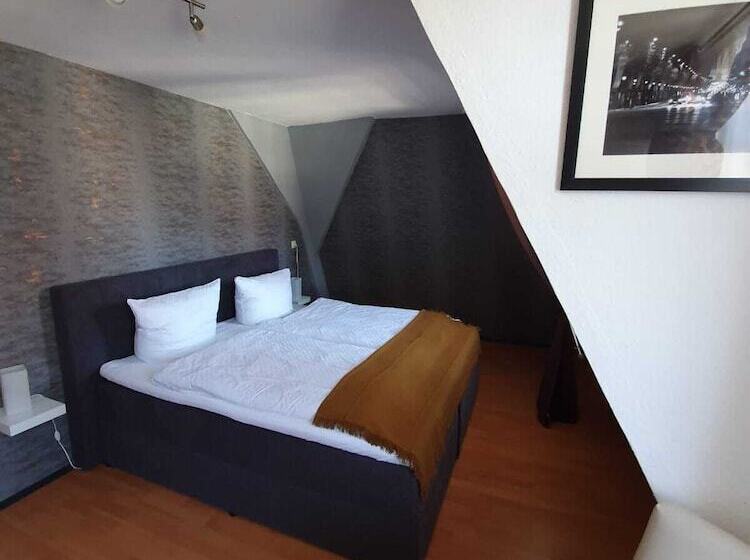 فندق Restaurant Zum Holländer Hof