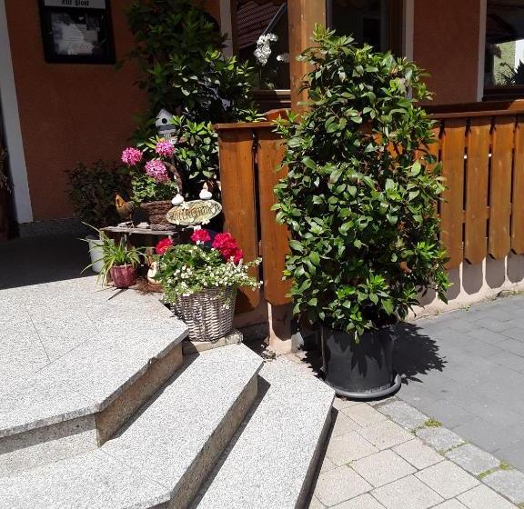 Отель Landgasthof Zur Post